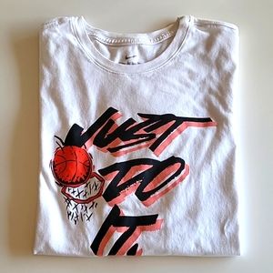 Nike T-Shirt | White 100% Cotton | Size L